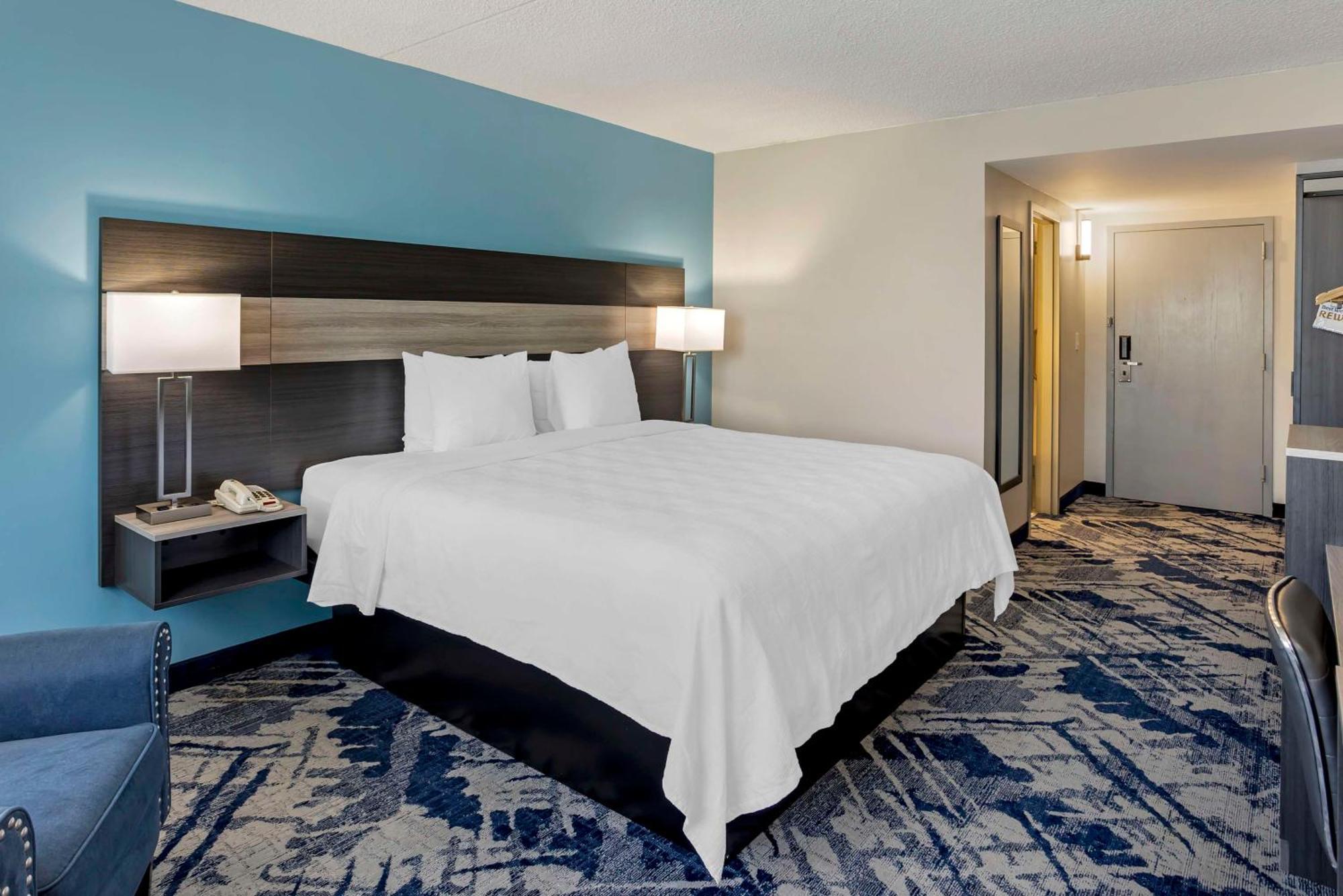 Best Western Rutgers University Hotel East Brunswick Dış mekan fotoğraf