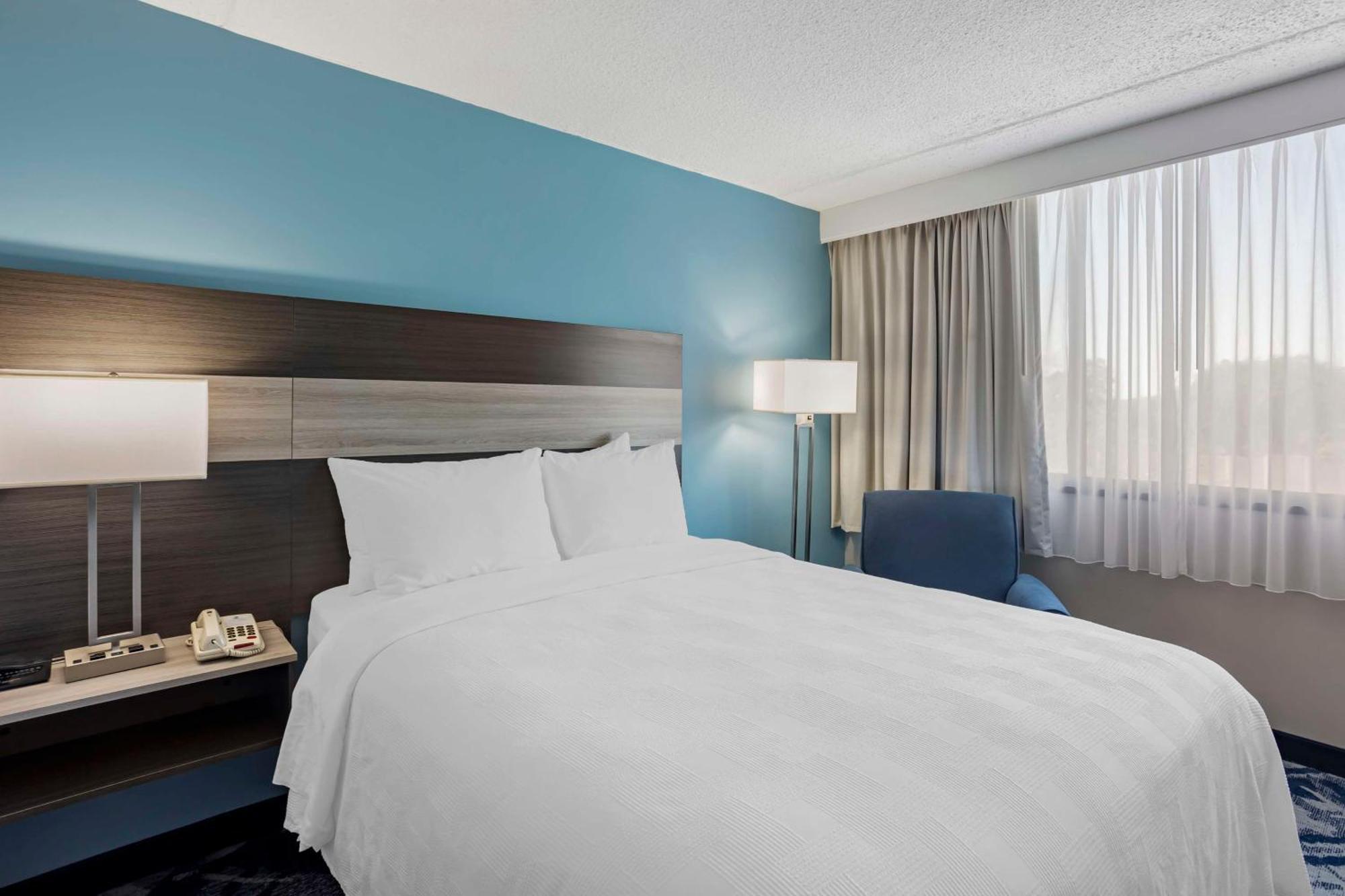 Best Western Rutgers University Hotel East Brunswick Dış mekan fotoğraf
